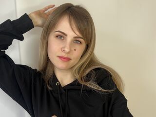 LizbethDail's MyFreeCams live cam shows Profile Image